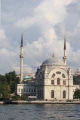 04-Dolmabahçe Mosque